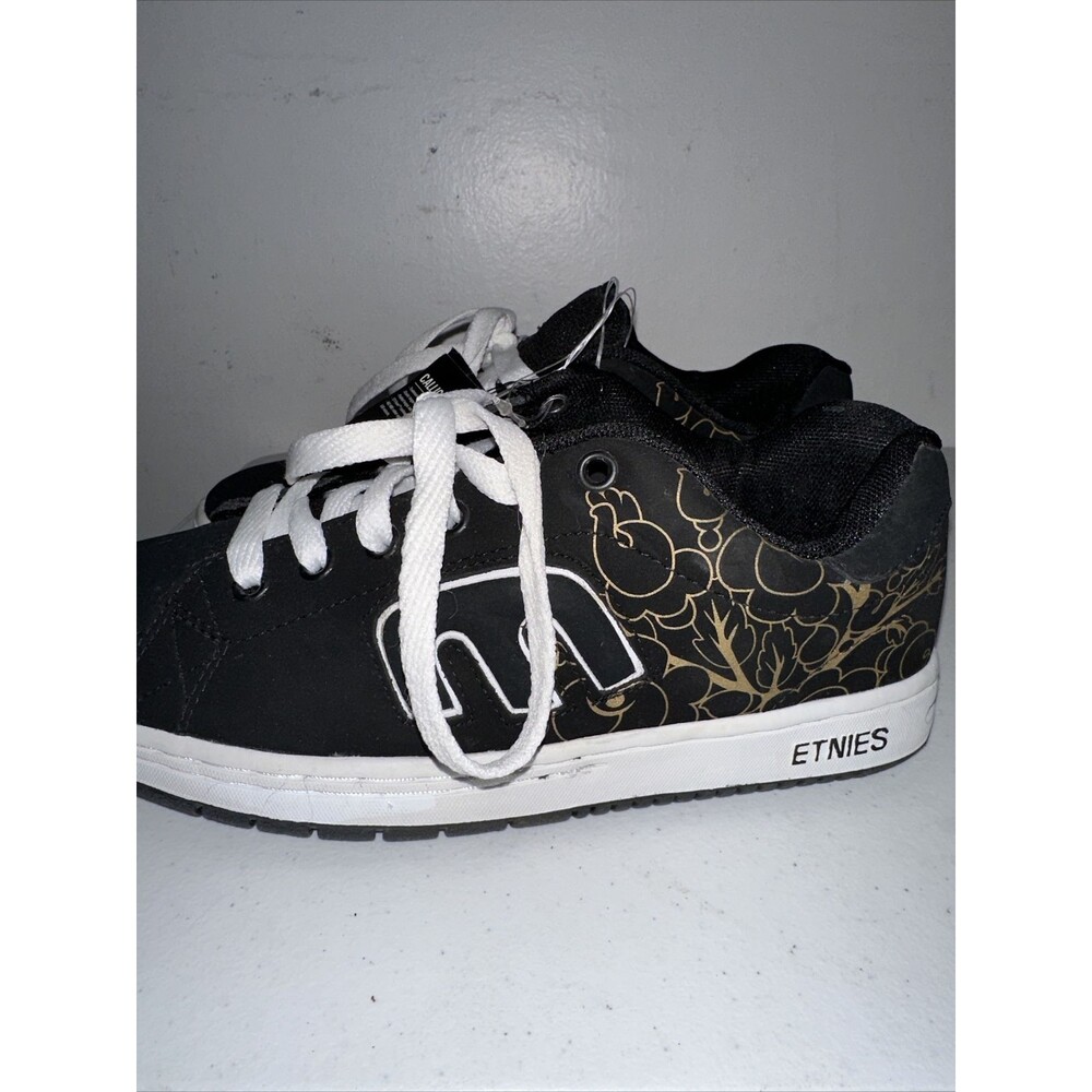 Etnies Callicut Women’s Skate Shoes Size 9.5 Black Gold Floral NWT 10-08 NWX
